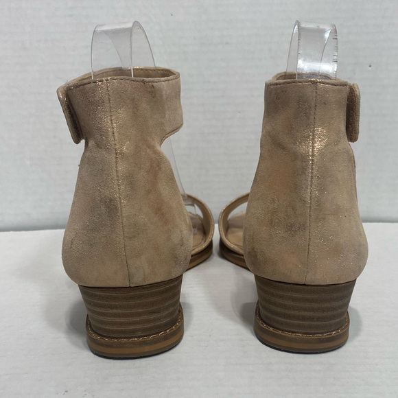 Vince Camuto || woman’s Suede Two-Piece Sandals - Rejjie Size 9 . Color Natural - Picture 8 of 11